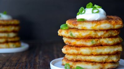 طريقة عمل بان كيك بالبطاطس والجبن لفطار لذيذ