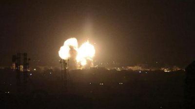 جيش تايوان يطلق قنابل مضيئة.. والتوتر يتأجج مع الصين