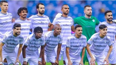 ثلاثي هجومي يقود تشكيل الطائي أمام الرائد في الدوري السعودي