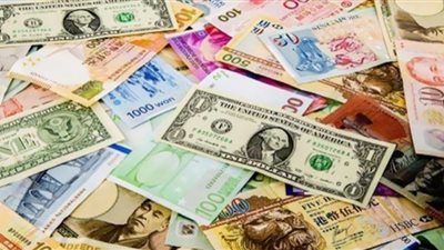 تراجع بأسعار العملات الأجنبية مقابل الجنيه في ختام تعاملات الثلاثاء