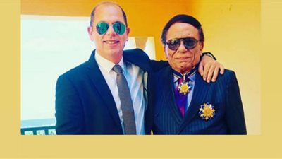 إصابة عادل إمام بالزهايمر.. ابنه يحسم الجدل ويكشف سرًا عن الزعيم (فيديو)