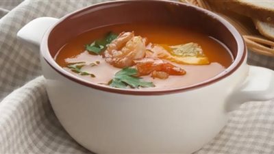 لقوام الممشوق حضري شوربة الجمبري بالطماطم للرجيم