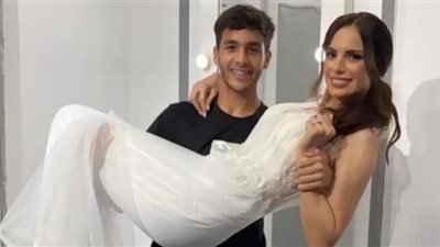 آمال ماهر تصدم الجمهور بـ عُمر ابنها الوحيد وفارق السن بينهما (صور)