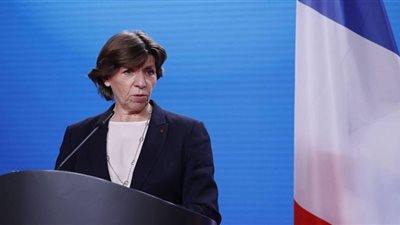 فرنسا تحذر بيلاروسيا من تدخلها في الصراع الأوكراني