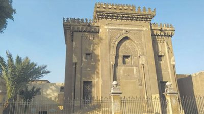 إزالة المقابر بين المنفعة العامة وحفظ التراث