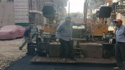 رفع كفاءة الشوارع الرئيسية بمدينة شربين