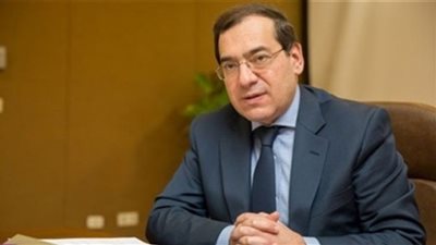 الملا: مواكبة جهود التحول الطاقي مع تنمية المصادر التقليدية من الوقود الأحفوري