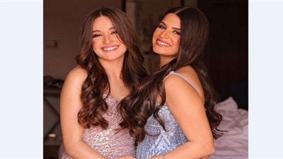 عرض زواج في أجواء احتفالية | تامر حسني يعلق (فيديو)