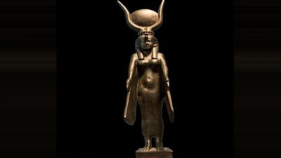 تعرف على القطع الأثرية التي تم اختيارها لتكون قطعة شهر ديسمبر بالمتاحف على مستوى الجمهورية