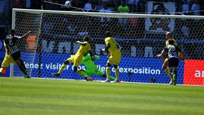 مصطفى محمد يشارك في تعادل فريقه نانت أمام أنجيه بالدوري الفرنسي