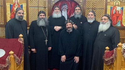 دير المحرق بأسيوط يحتفل بالذكرى الـ30 على رهبنة الأنبا أسطفانوس (شاهد)