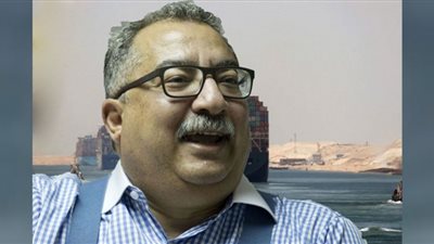 إبراهيم عيسى يطالب بطرح قانون قناة السويس للحوار.. غامض في وقت ملتبس
