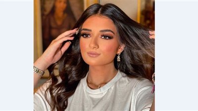 ملك زاهر تتألق مع نور خالد النبوي بـ 