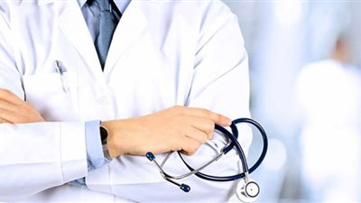 هتك عرض فتاة تحت تأثير المخدر.. التحقيق مع طبيب شهير في مدينة نصر