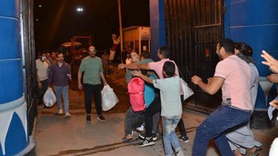 الإفراج عن دفعة جديدة من المحبوسين احتياطيًا (صور)