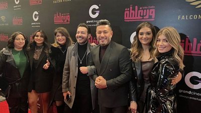 أحمد زاهر يحضر عرض فيلم 