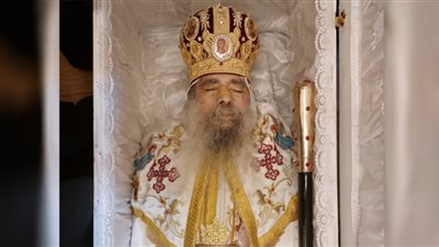 تشييع جنازة أسقف نجع حمادي اليوم .. والوفد تنفرد بوصيته