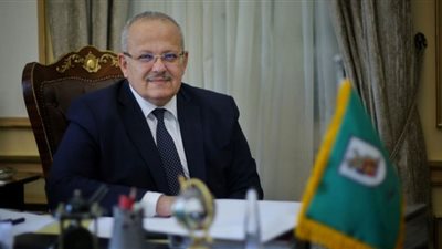 رئيس جامعة القاهرة يعتمد نتيجة الفائزين في مسابقة 