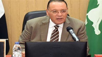 محافظ الشرقية يستجيب لشكاوى ومطالب المواطنين