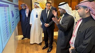 وزير الصحة يتفقد مجلس الضمان الصحي والمركز السعودي لاعتماد المنشآت الصحية