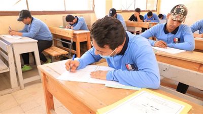 17 ألف طالب يؤدون امتحانات الدور الثاني للدبلومات الفنية اليوم