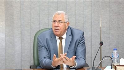 وزير الزراعة يلتقي خبيرين عالميين في إدارة أزمات الأمن الغذائي