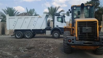 تكثيف أعمال النظافة والإنارة العامة بمركز ومدينة أبوصوير