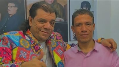 محمد عادل يقتحم عالم الطرب بأغنيتين.. استغل نجوميتي |فيديو