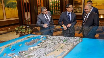 وفد دبلوماسي سنغافوري رفيع المستوى يزور الهيئة العامة لميناء الاسكندرية