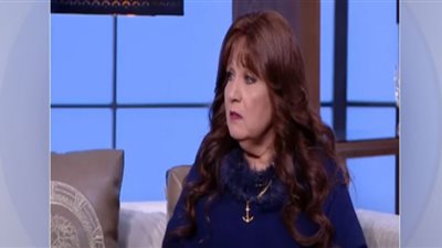 سميرة صدقي ربت الذئب صغيرًا ولما كبر سرقها .. تحويشة العمر طارت