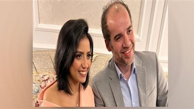 الصور الأولى من خطوبة سهر الصايغ على صلاح العباسي (شاهد)