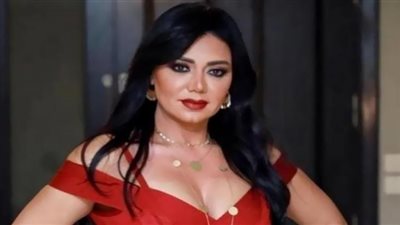 رانيا يوسف بمايوه مثير من الساحل الشمالي (صور)