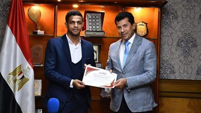 تكريم وفد مصر المشارك بالمنتدى العالمي للشباب بالصين