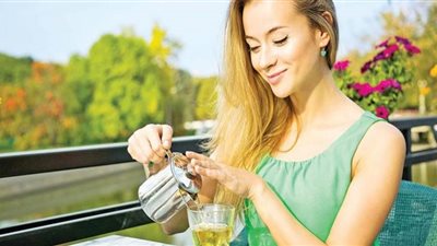 صحة الجسم وشُرب 5 أكواب من الشاي الأخضر يوميًا.. أطباء يكشفون مفاجأة