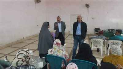 وكيل الرياضة بسوهاج يتفقد سير العمل بالهيئات الشبابية