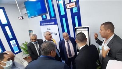 رؤساء شركات المياه يتابعون أداء مركز خدمة العملاء المتطورة بالقاهرة