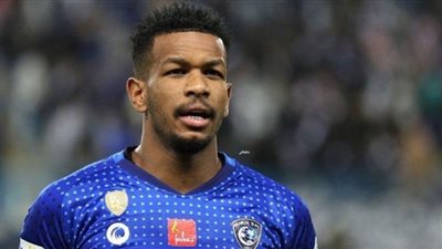 علي آل بليهي يقترب من الغياب عن كلاسيكو الهلال والنصر