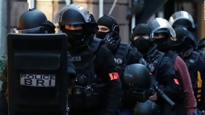 الدفع بتعزيزات أمنية جديدة إلى العاصمة الفرنسية باريس