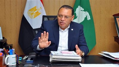 محافظ الشرقية يوجه المسئولين بتخصيص يوم أسبوعي للقاء المواطنين