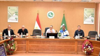 محافظ الشرقية: الجهاز التنفيذى لا يدخر جهداً في حل مشكلات المواطنين