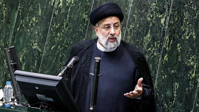 رئيس إيران يُهنئ عبداللطيف رشيد بانتخابه رئيسًا للعراق
