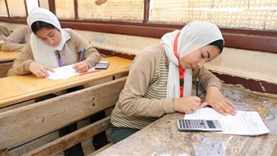ختام امتحانات الدور الثاني للدبلومات الفنية 2022‪