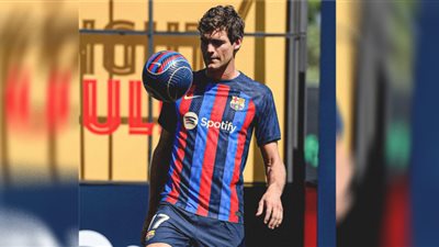 برشلونة يواصل مفاوضاته لتجديد عقد ألونسو