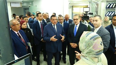 وزير التنمية المحلية ومحافظ كفر الشيخ يتفقدان الإدارة العامة للتخطيط والتنمية العمرانية