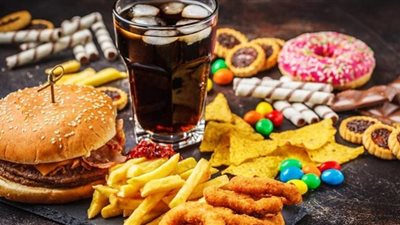 الأطعمة الجاهزة خطر على الذاكرة.. دراسة جديدة توضح السبب