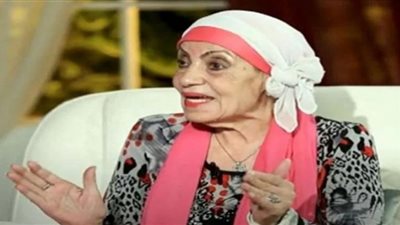 إلهام شاهين تنعى رجاء حسين