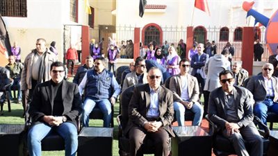 وزير الشباب ومحافظ الشرقية يتفقدان مركز شباب كفر الحصر
