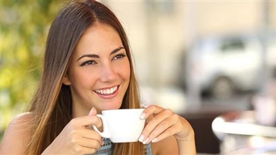 تأثير شُرب القهوة على ضغط الدم.. أطباء يكشفون مفاجأة