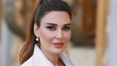 سيرين عبدالنور تحتفل مع جمهورها برأس السنة في مصر