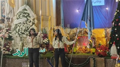 أيقونة مولد يسوع.. تزيين كاتدرائية العذراء في احتفال الكاثوليك بعيد الميلاد